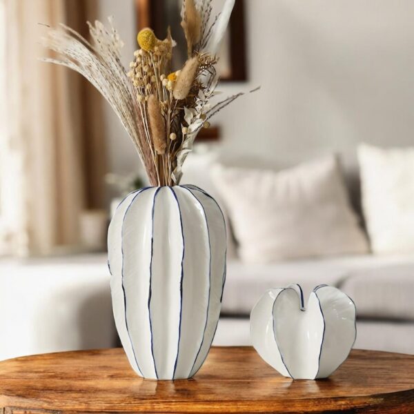 Textured Porcelain Vase Set
